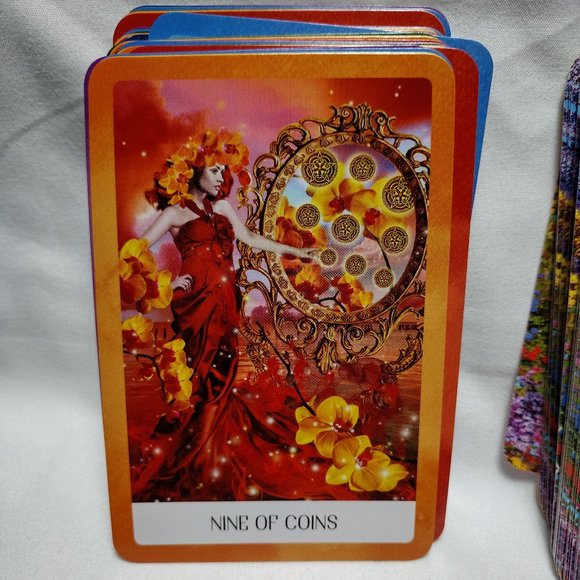 The Chakra Wisdom Tarot - Picture 6 of 9